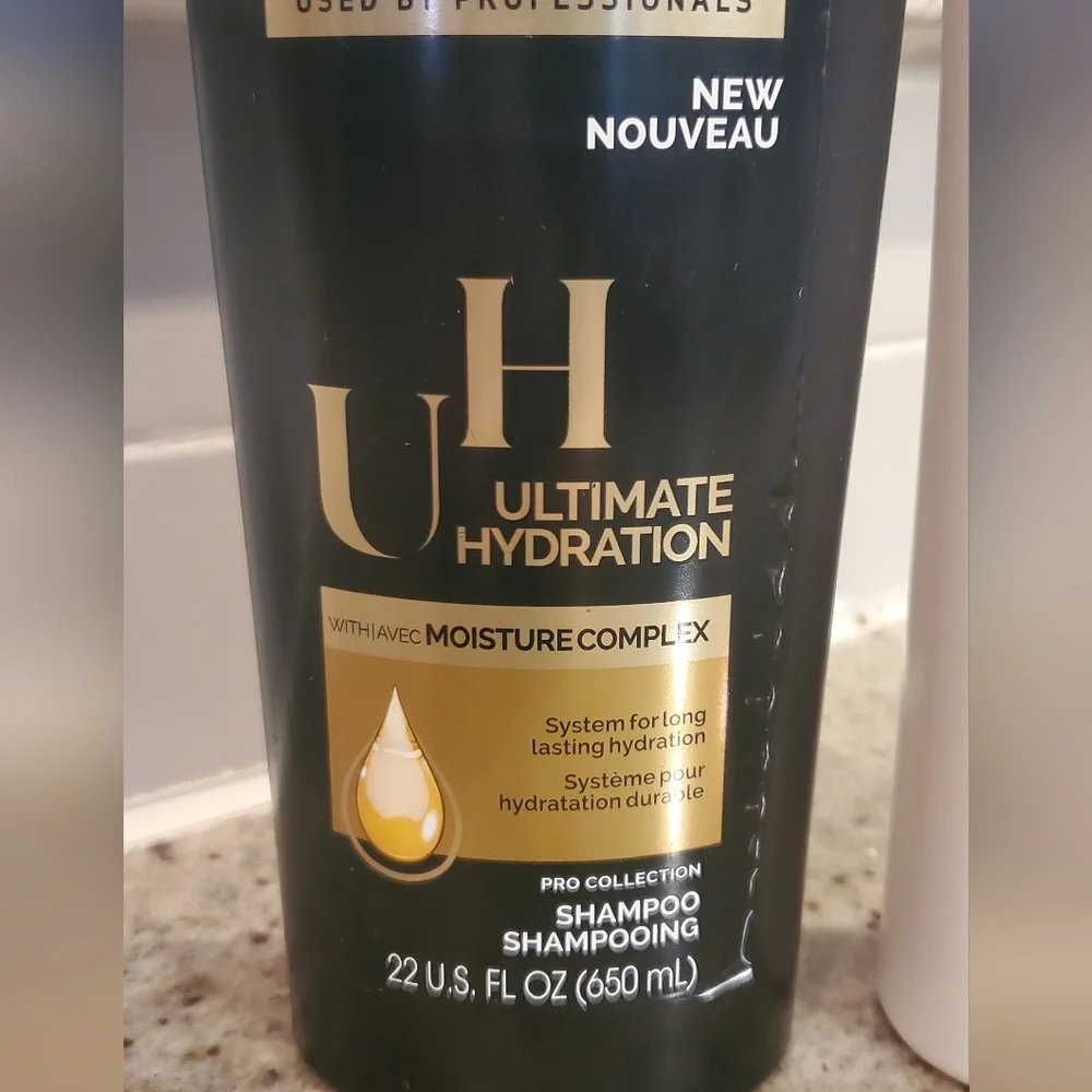 Tresemme Ultimate Hydration Shampoo & Conditioner 22 oz‎ NEW - Discontinued HTF
